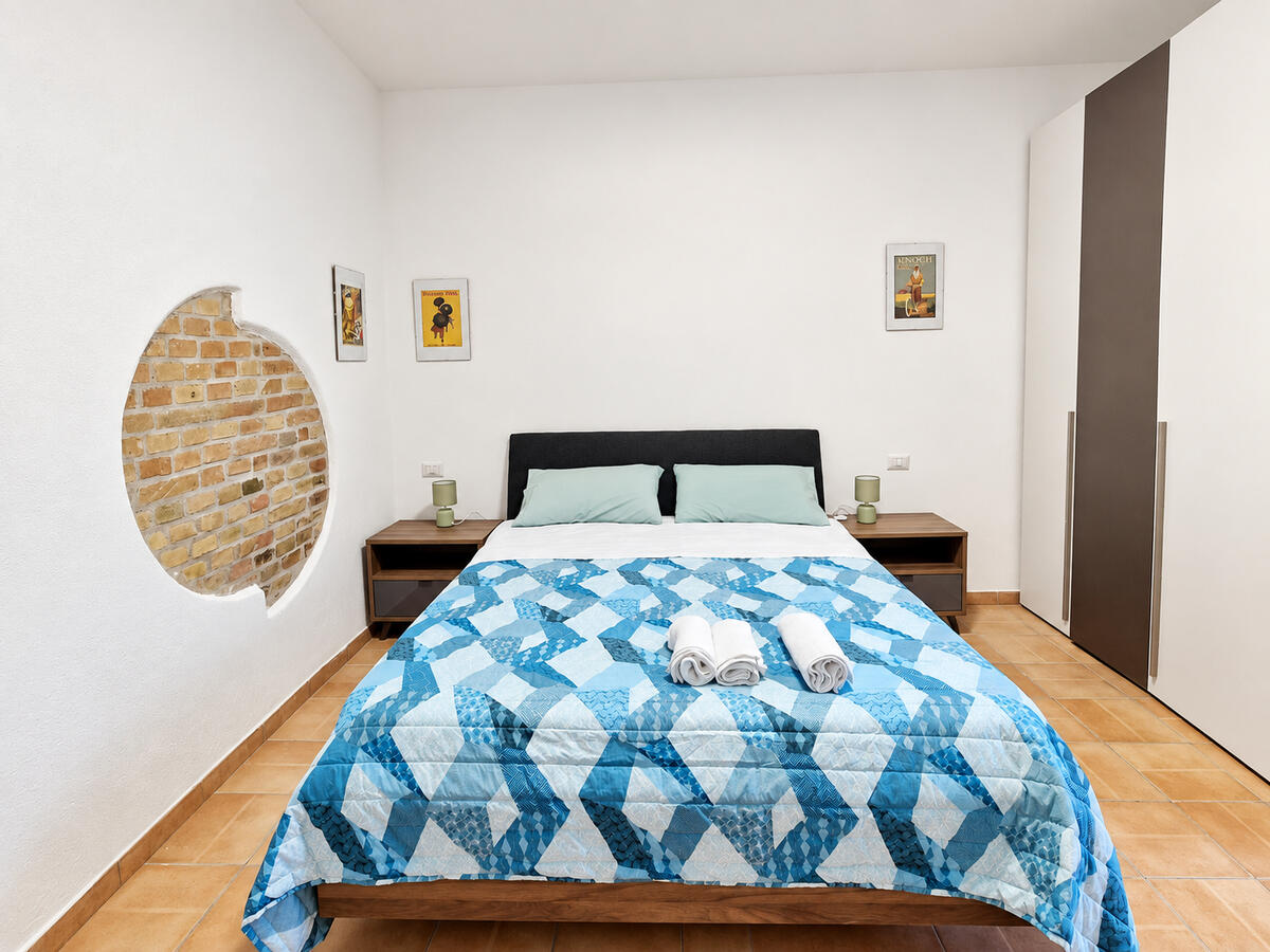 Standard Room · vista frontale del letto